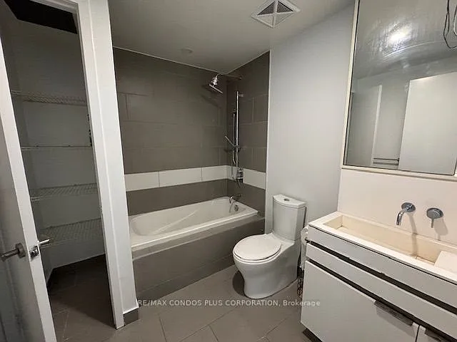 197 Yonge St #4507 — Photo 8