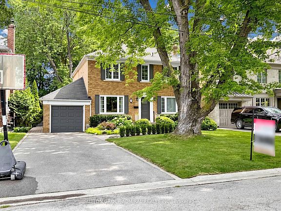 2nd image of 11 Marchwood Dr