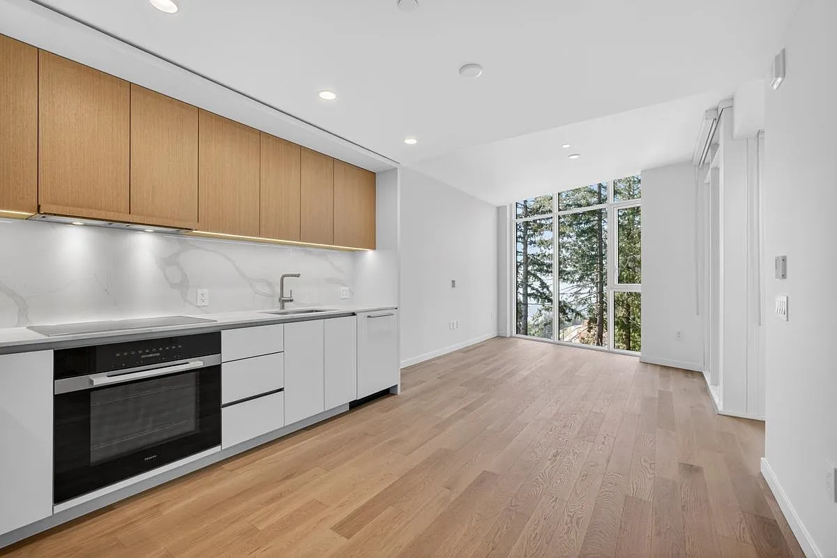 1 bed, 650 sqft, $3,300 — Photo 1
