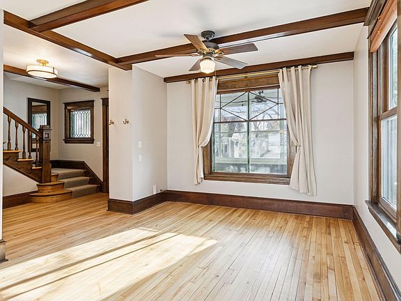 5th image of 939 Linwood Ave