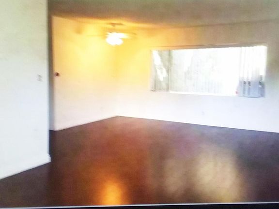 2nd image of 2320 Glendale Blvd #42