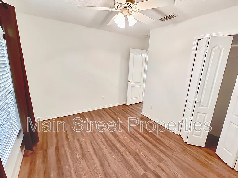 217 Cohasset Ct — Photo 18