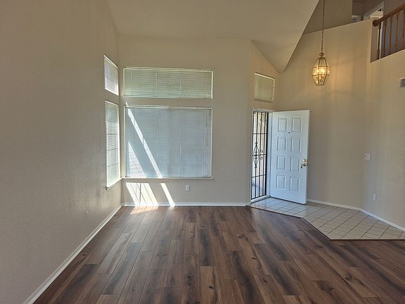 4th image of 3140 Glentana Way