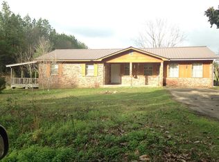 10 Carolyn McCardle Dr, Richton, MS 39476