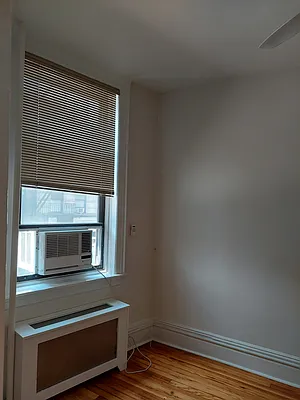 Rented by Judith Lustgarten, LREB | media 56