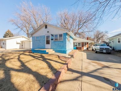 1204 S Van Eps Ave, Sioux Falls, SD, 57105