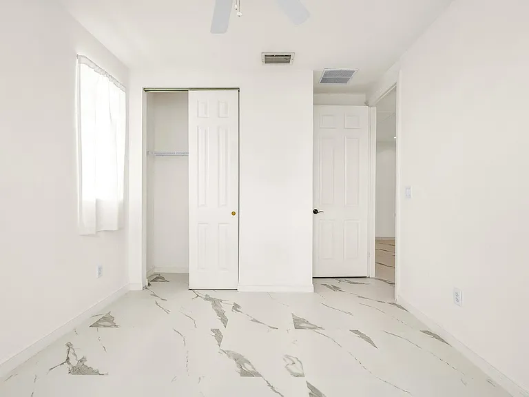 447 Corte Madera Ln #7 — Photo 6