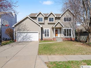 13518 Taylor St, Omaha, NE 68164