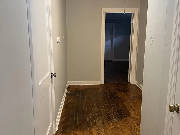 1746 Eldridge Ave — Photo 12