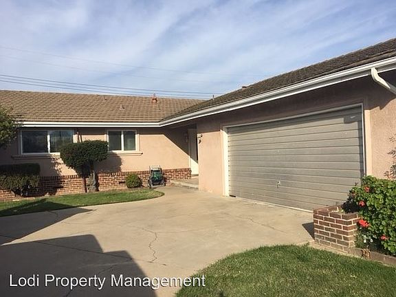 5th image of 1407 Mariposa Way