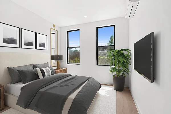 Rented by Compass | media 4