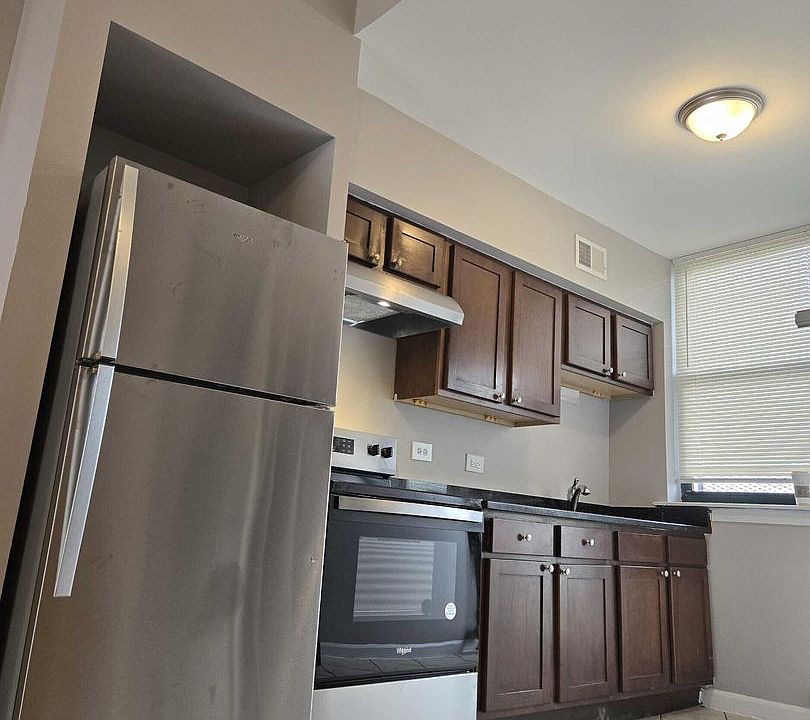 1st image of 6125 S Indiana Ave #6133-3W