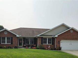 950 Brighton Dr, Greenville, OH 45331