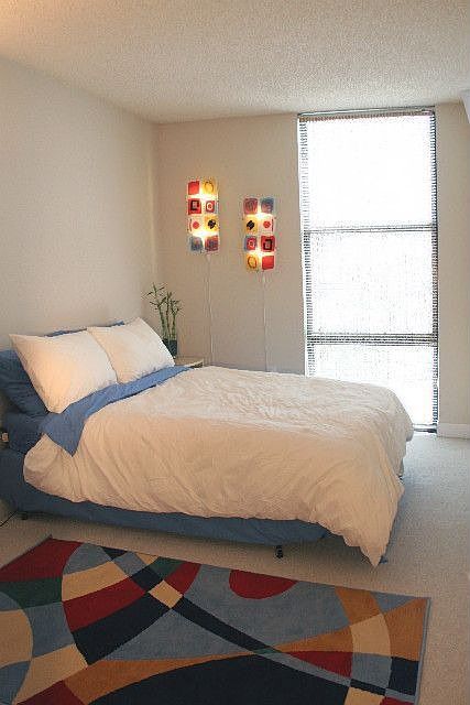 Guest bedroom