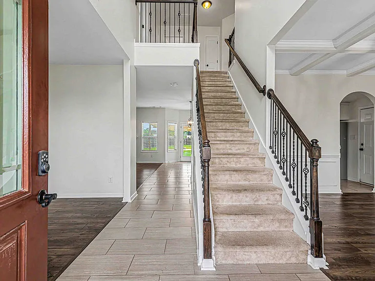 123 Saw Grass Dr — Photo 5
