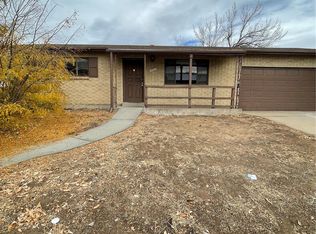 14905 Robins Dr, Denver, CO 80239