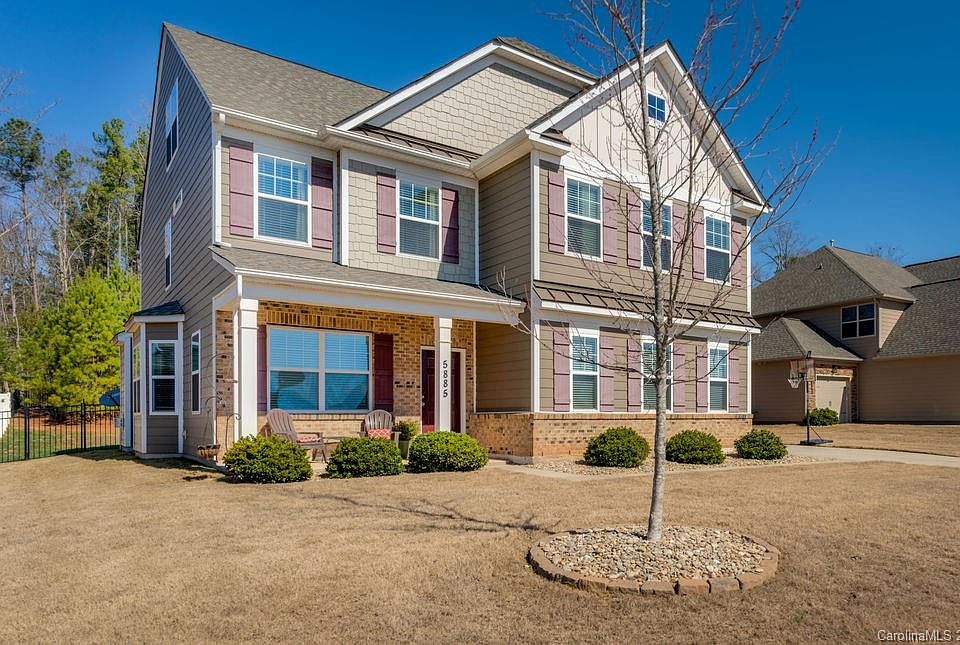 1st image of 5885 McClintock Dr