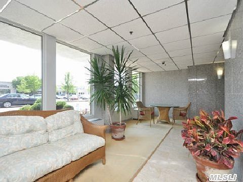 3rd image of 235 Park Ave