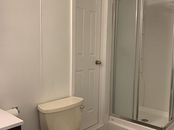 3rd image of 311 1/2 S 10th St #A