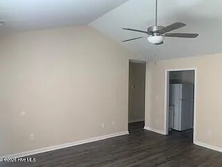4 bed, 4.0 bath, $1,150 — Photo 4