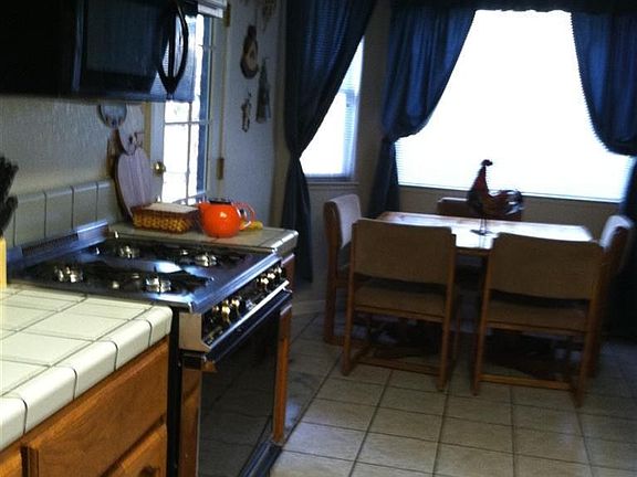 2nd image of 378 Laurelwood Cir