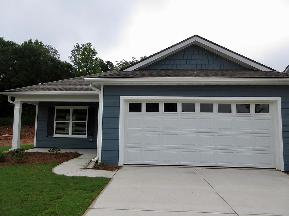 279 Ashbrook Drive Front View