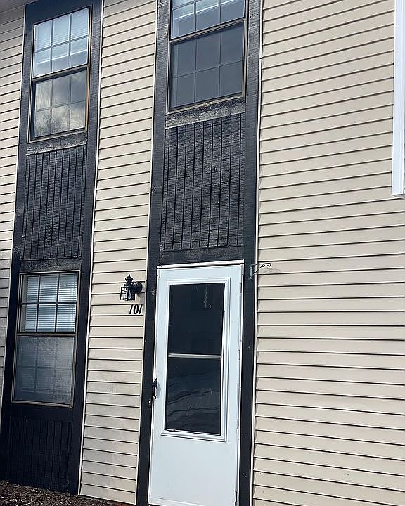 1st image of 101 Countryplace Ln