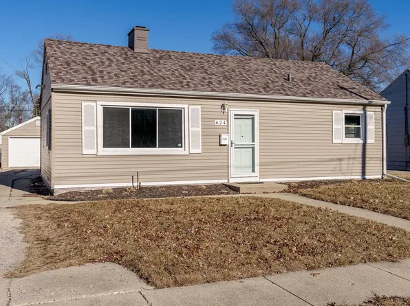 624 Frances Ave, Loves Park, IL 61111