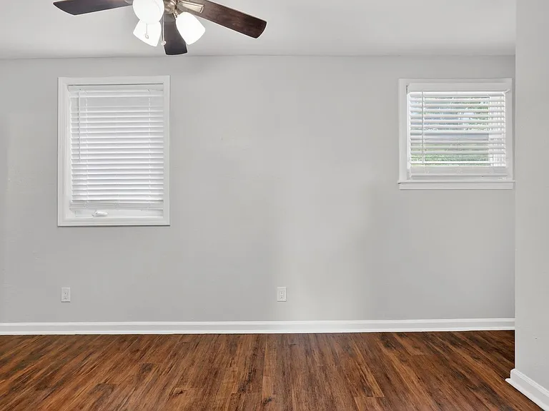 Walnut Ridge Apartments — Photo 27