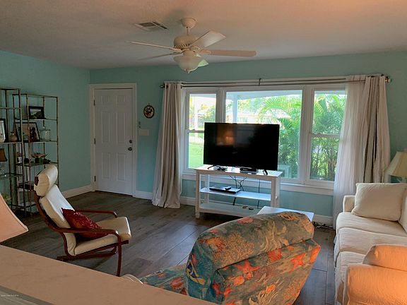 3rd image of 243 Carissa Dr
