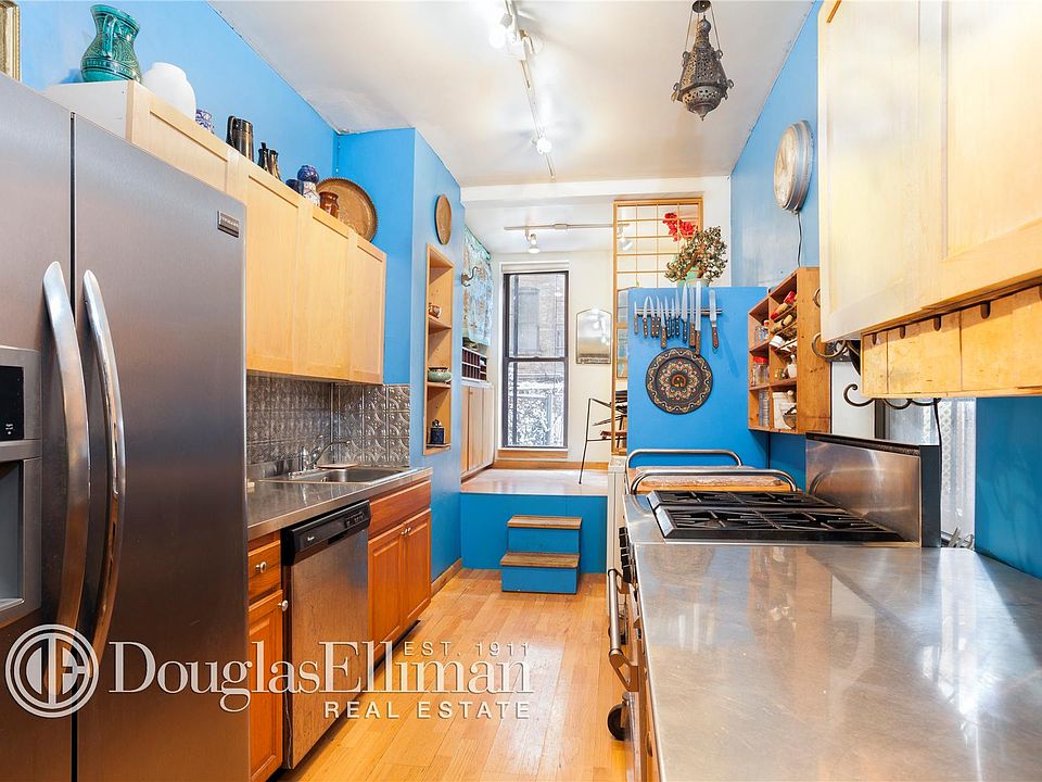 1st image of 436 W 47th St APT 1A