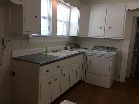 5th image of 306 Grant St Floor 2