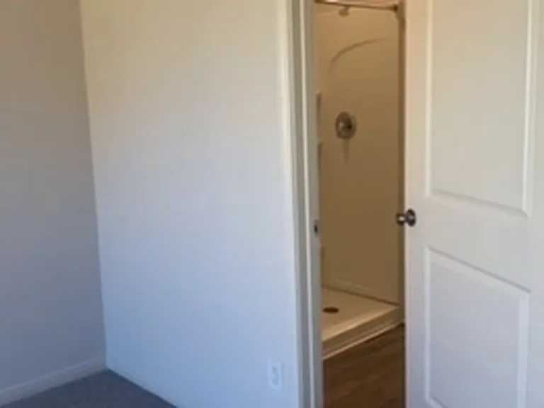 6009 Crest Bridge Ct — Photo 10