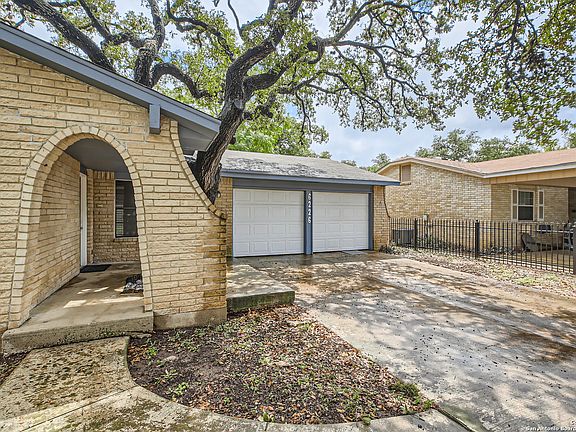 4th image of 6226 PANCHO VILLA DR