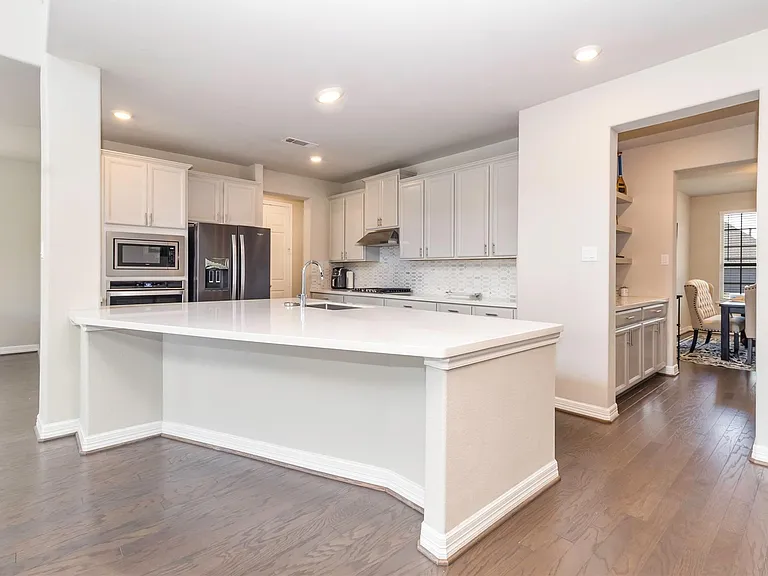 3010 Flora Manor Dr — Photo 12