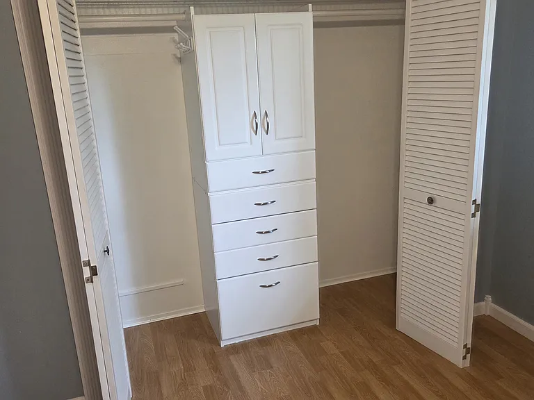 Master Bedroom Closet