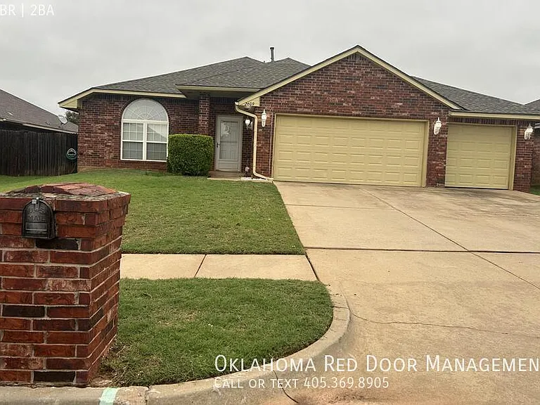 2609 Deer Chase Dr — Photo 1