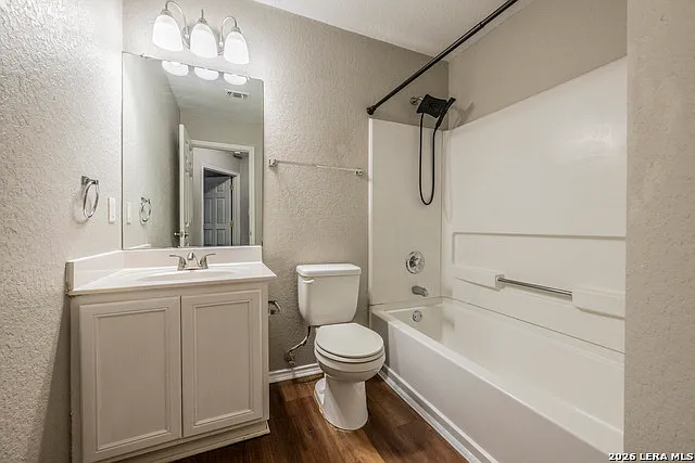 4210 Wensledale Dr — Photo 15