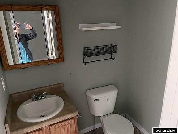 3rd image of 2305 Westridge Dr