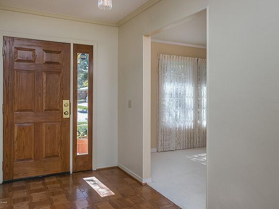 3rd image of 6414 Oakhurst Dr