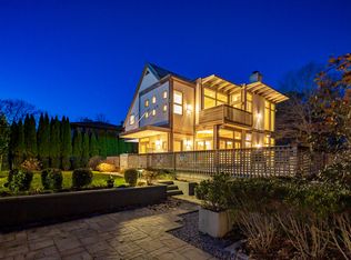 18 Spring Pond Ln, Southampton, NY 11968