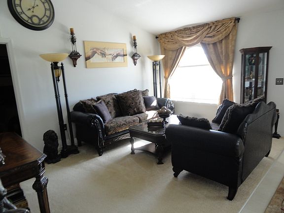 2nd image of 2218 NE 23rd Pl