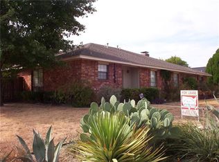 1543 Crescent Ln, Duncanville, TX 75137