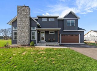 1057 Magnolia Dr, Traverse City, MI 49696
