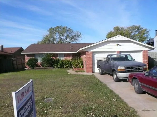 847 SE Lomond Ln, Lawton, OK 73501