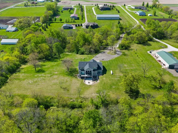 8656 NE 102nd Ave, Bondurant, IA 50035