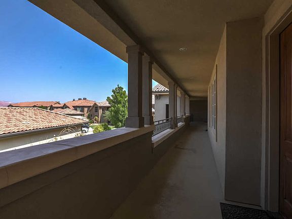 5th image of 810 S Dixie Dr Unit 1227