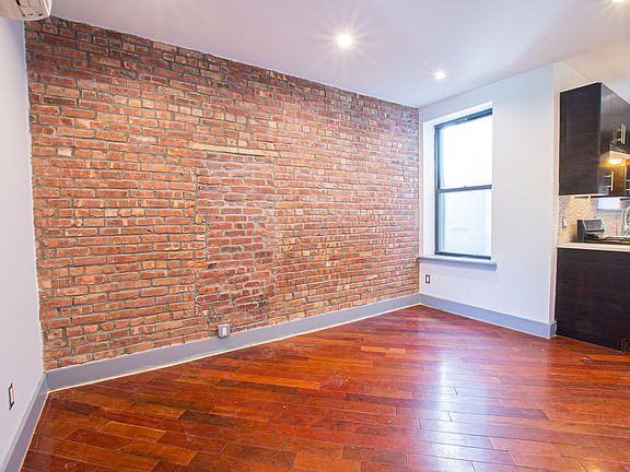 4th image of 456 Lexington Ave #2M