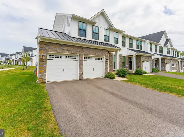 7939 Milltown Cir, Cheltenham, PA 19012
