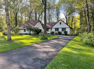 18 Knollwood Dr, Saratoga springs, NY 12866